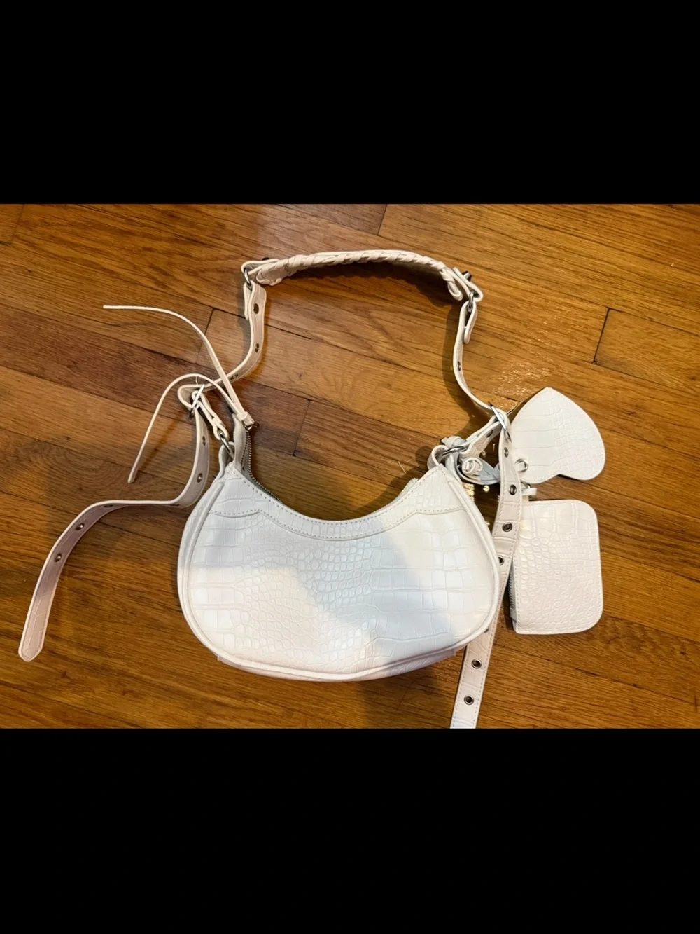White Kids Shoulder Bag with Heart Mirror and Card Holder